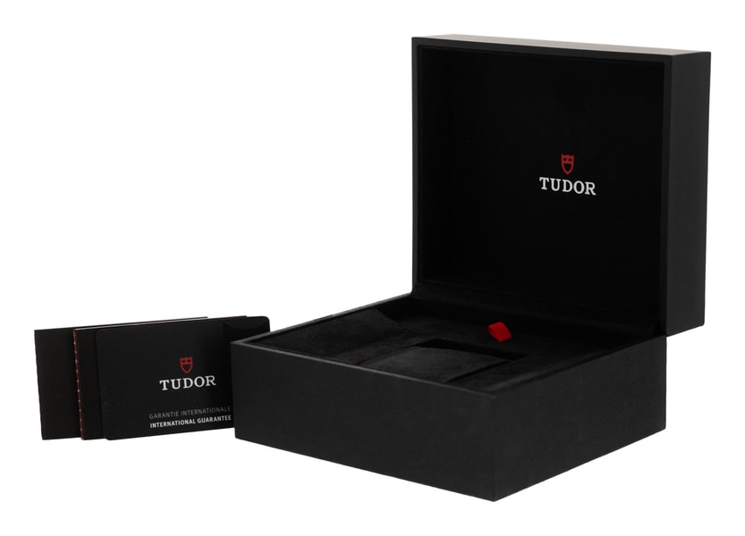 Tudor Black Bay M79663-0001
